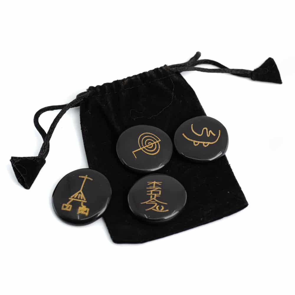 Reiki Stenen Zwarte Jaspis in Fluwelen Buidel – 4 stenen.