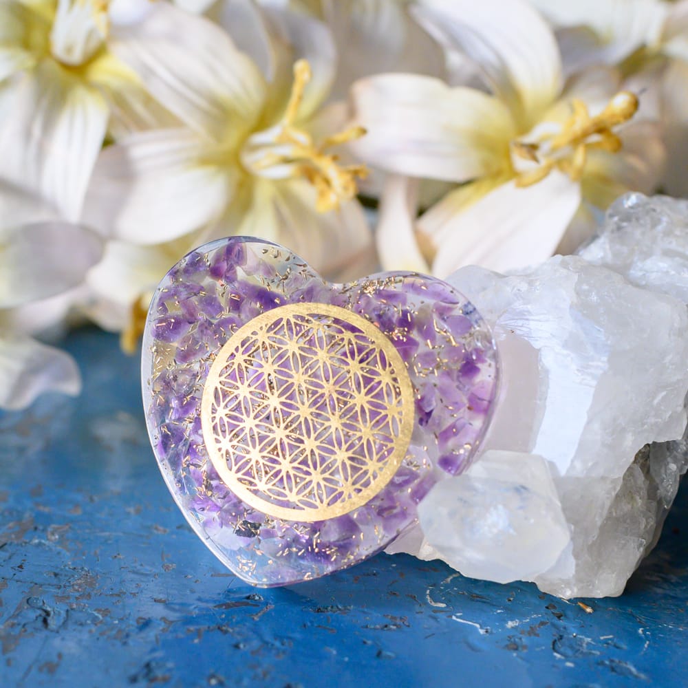 Orgoniet Hart Amethist met Koperen Flower of Life