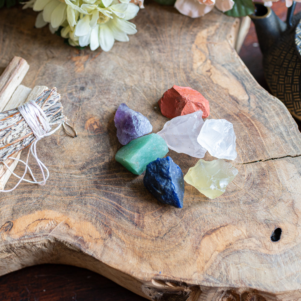 7 Chakra Ruwe Edelstenen Set met Geschenktasje