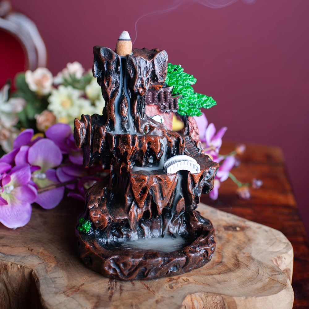 Backflow Wierook Houder Waterval “Forest Relaxation” Polyresin (20 cm)