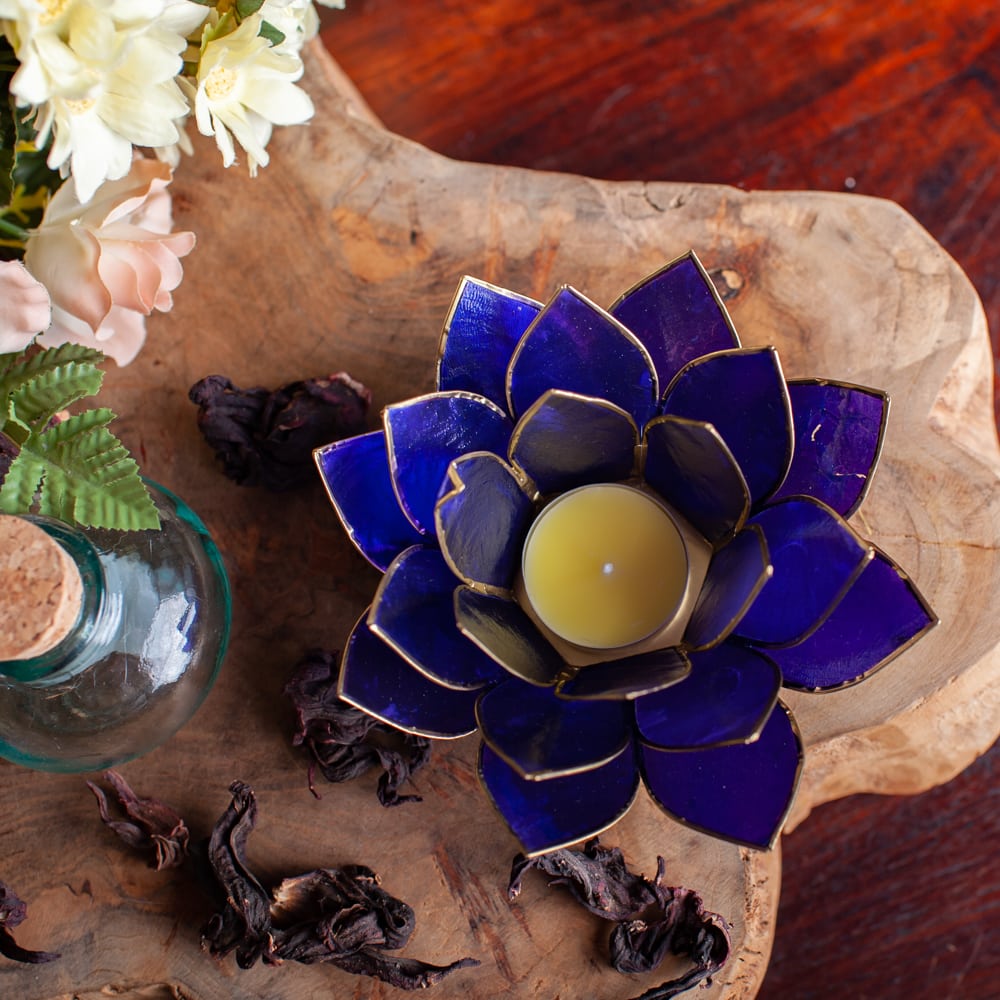 Lotus Sfeerlicht Indigo 6e Chakra Goudrand