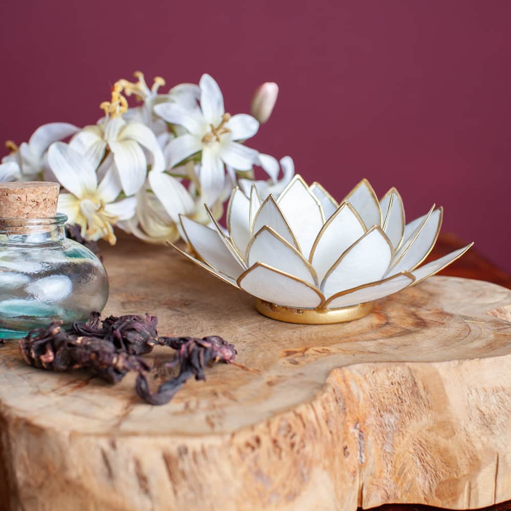 Lotus Sfeerlicht Wit Goudrand