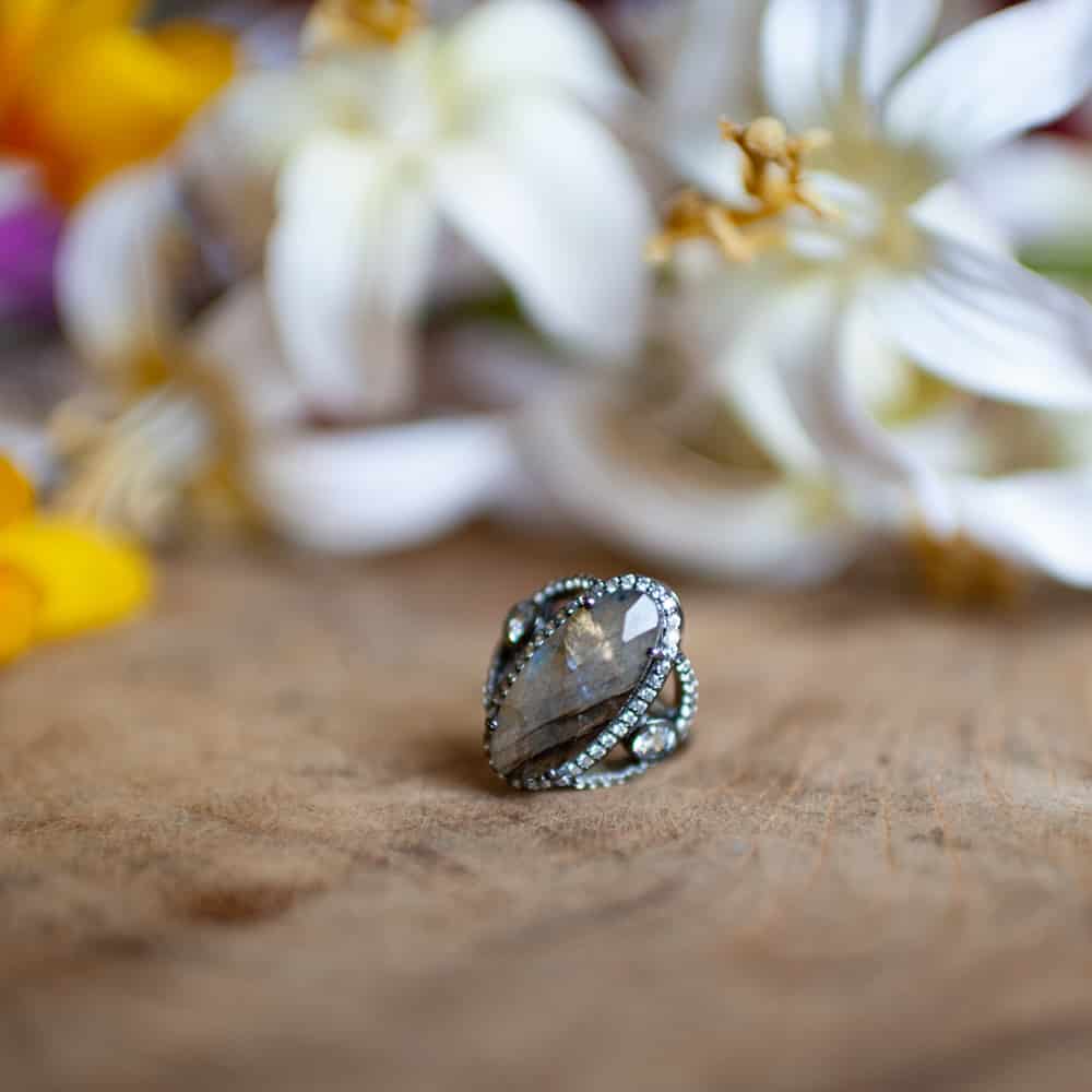 Labradoriet Edelsteen Ring 925 Zilver – A+ Kwaliteit