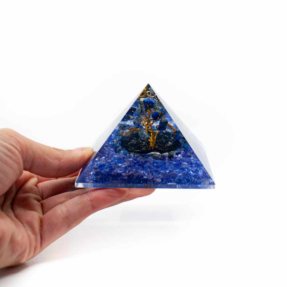 Orgonite Piramide Lapis Lazuli – Edelsteenboompje – (80 mm)