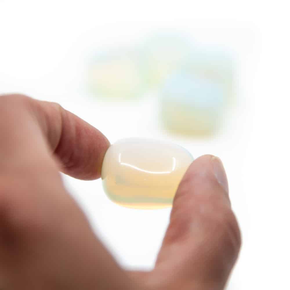 Trommelsteentje Opaliet 10 – 20 mm