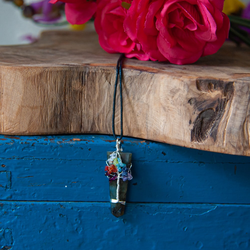 Labradoriet Chakra Tree of Life Hanger