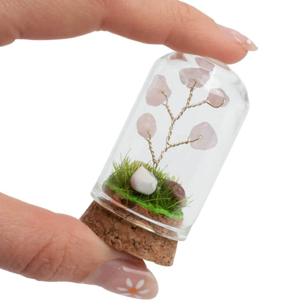 Mini Edelsteen Boompje Rozenkwarts in Glas voor Liefde (50 mm)