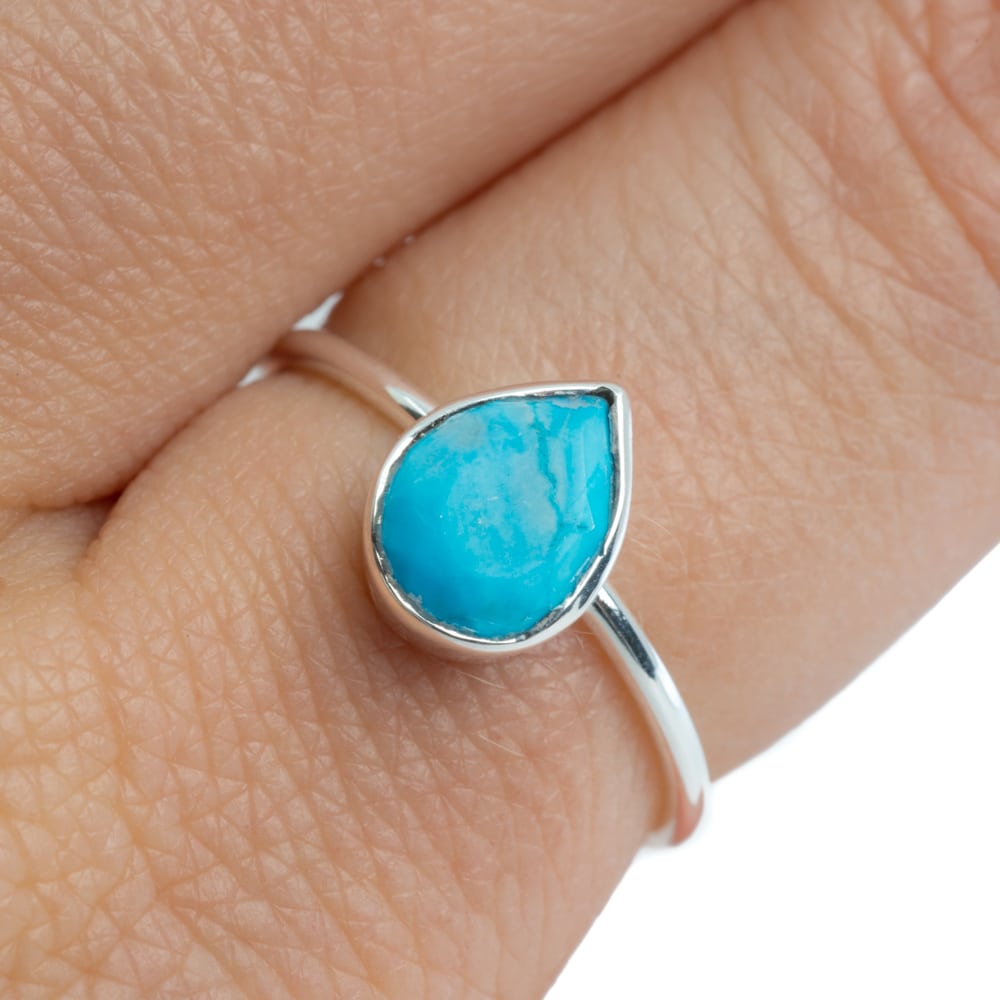 Edelsteen Ring Turkoois – 925 Zilver – Peervorm (Maat 17)