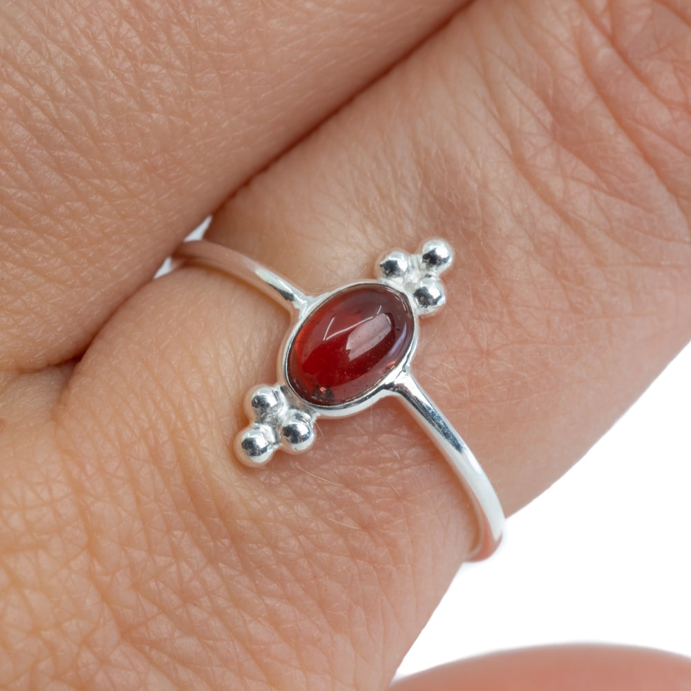 Edelsteen Ring Granaat – 925 Zilver – Fancy (Maat 17)