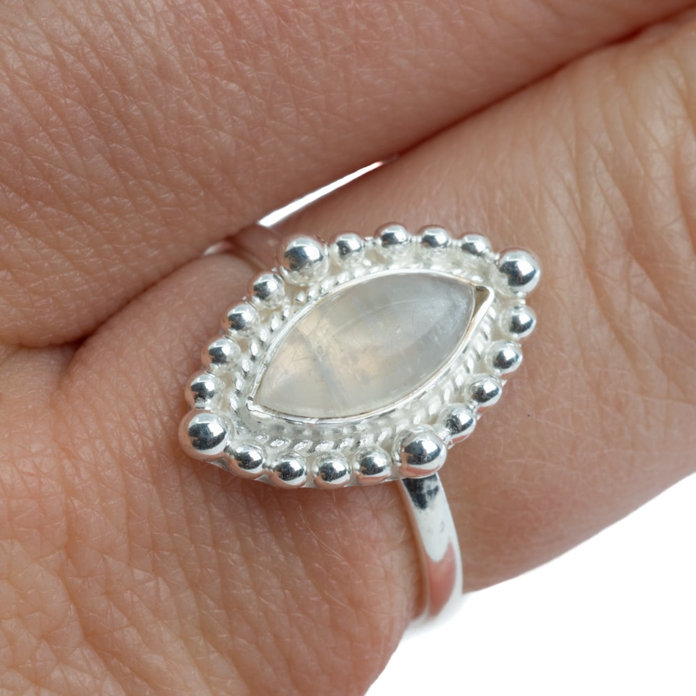 Edelsteen Ring Regenboog Maansteen – 925 Zilver (Maat 17)