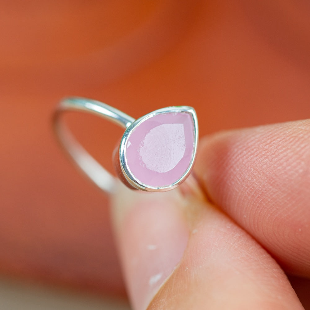 Edelsteen Ring Rozenkwarts – 925 Zilver – Peervorm (Maat 17)