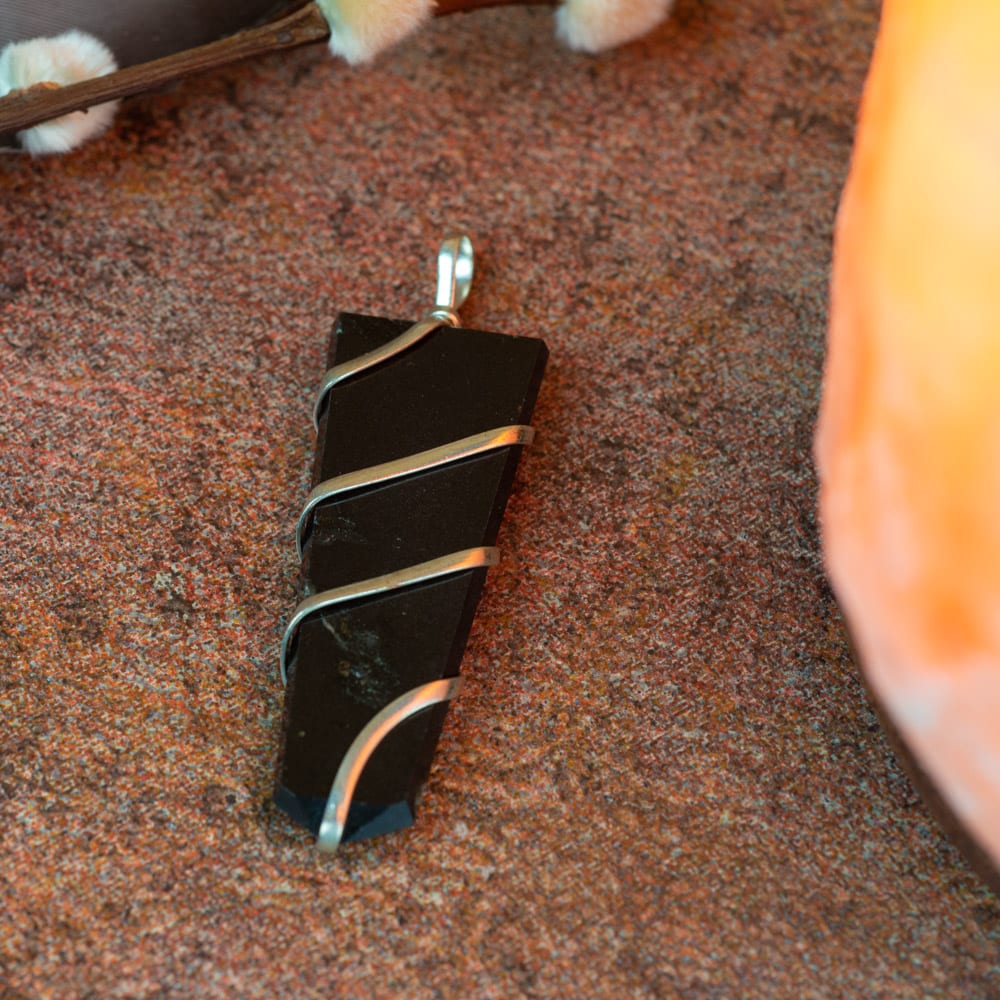 Edelstenen Wikkel Hanger Zwarte Toermalijn Punt (45 mm)