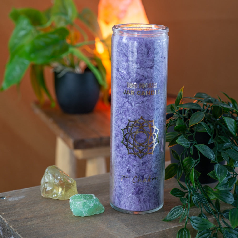 Fair Trade Kruin Chakra (7e) Stearine Kaars in Glas – Paars (100 Branduren)