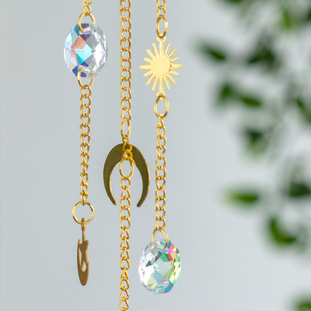 Feng Shui Regenboog Hanger Alziend Oog Zon en Maan Goudkleurig (26 cm)