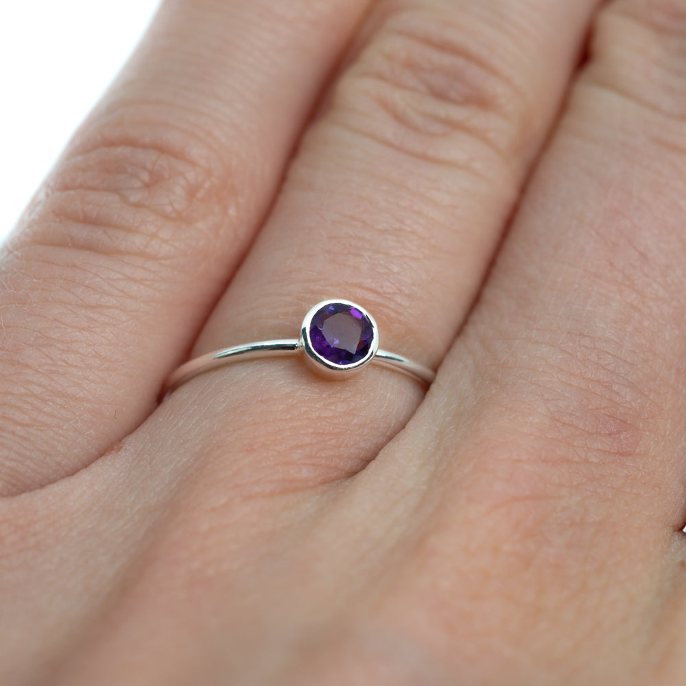 Geboortesteen Ring Amethist Februari – 925 Zilver – Zilverkleurig (Maat 17)