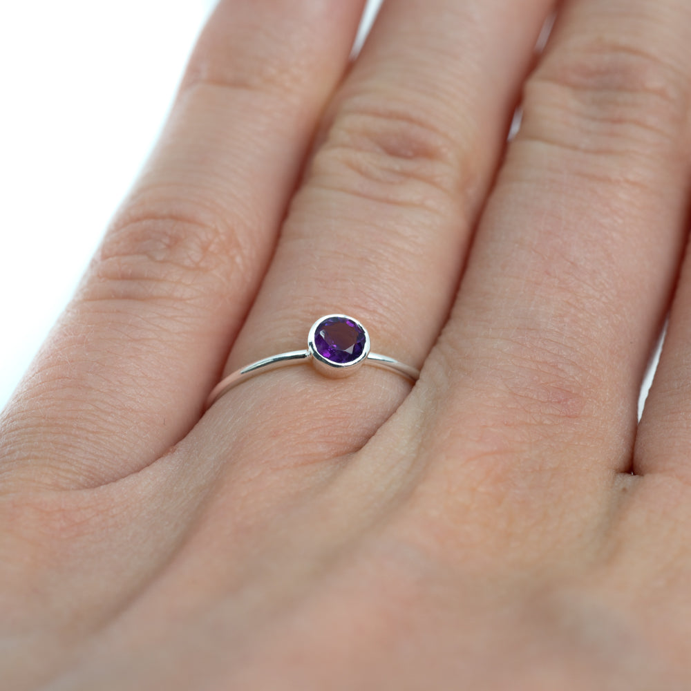 Geboortesteen Ring Amethist Februari – 925 Zilver – Zilverkleurig (Maat 17)