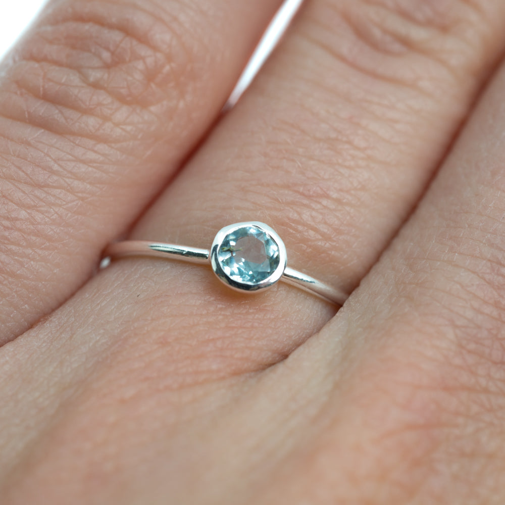 Geboortesteen Ring Aquamarijn Maart – 925 Zilver – Zilverkleurig (Maat 17)