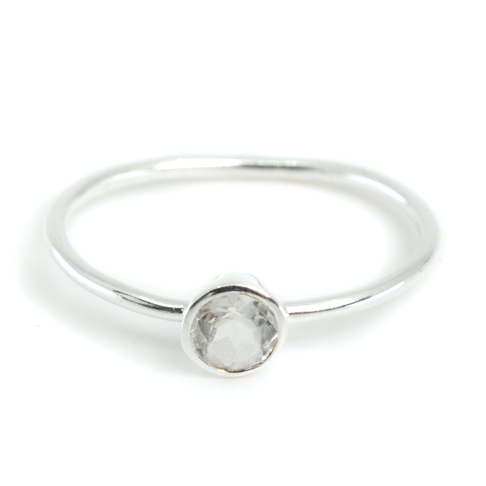 Geboortesteen Ring Bergkristal April – 925 Zilver – Zilverkleurig (Maat 17)