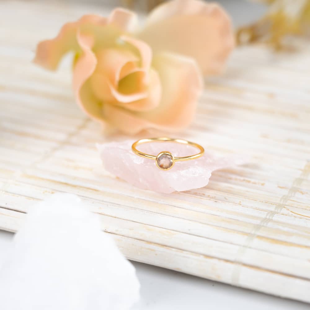 Geboortesteen Ring Rozenkwarts Oktober – 925 Zilver Verguld (Maat 17)