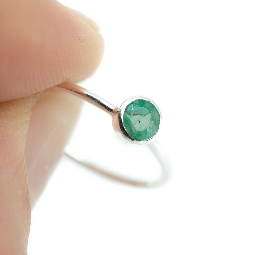 Geboortesteen Ring Smaragd Mei – 925 Zilver – Zilverkleurig (Maat 17)